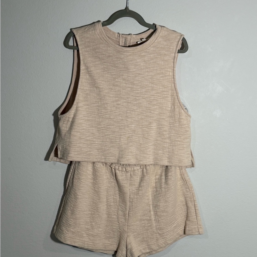 Cute Shorts (large) and shirt (medium) casual play set